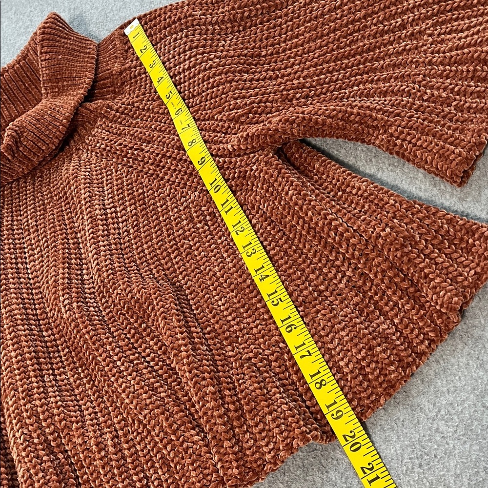 Coco Carmen Chenille Sweater Large Boho Swing Bell Sleeve - Picture 4 of 11